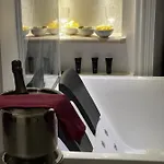 Domus De Cinti 4*