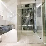 Domus De Cinti Bed & Breakfast 4*