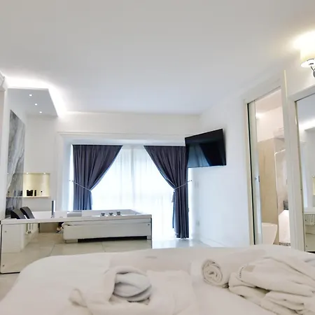 Domus De Cinti Bed & Breakfast *