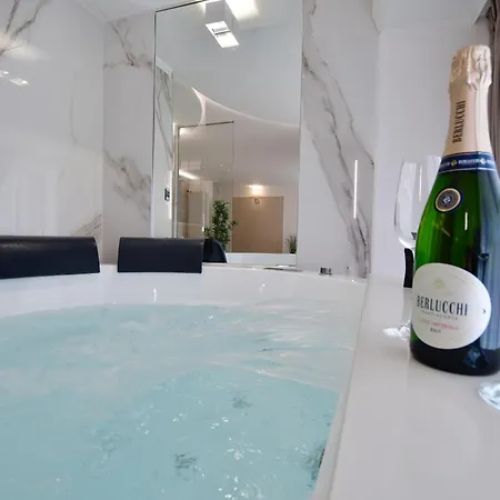 Domus De Cinti 4* Tivoli