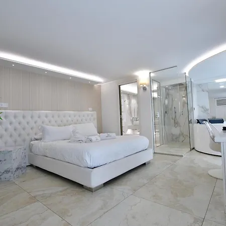 Domus De Cinti Bed & Breakfast Tivoli