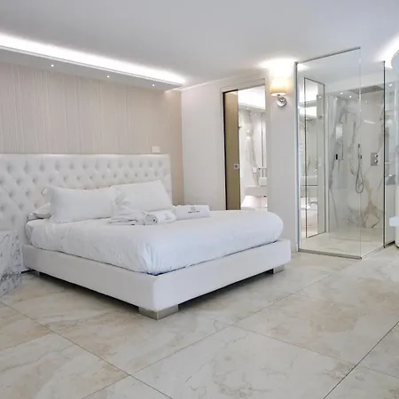 Domus De Cinti 4*